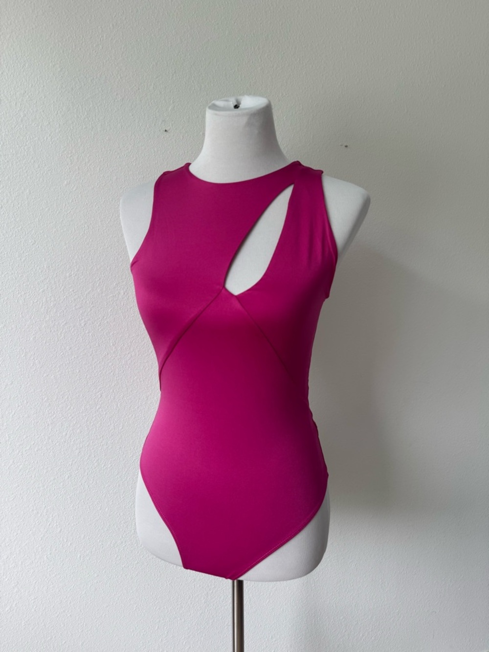 Live In The Moment Hot pink cutout bodysuit